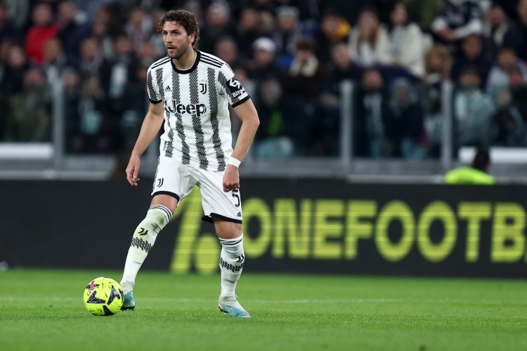 洛卡特利：不该总是提及过去的尤文，我们得在球场上证明自己