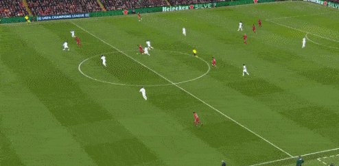 九游体育官网-【欧冠】门将互相送礼，皇马两人双响，利物浦2-5皇马