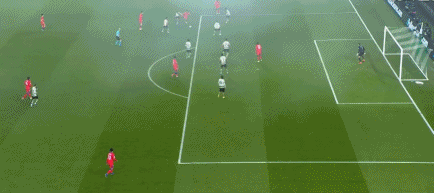 九游体育官网-巴黎客场1-2遭葡萄牙体育绝杀，路易斯-苏亚雷斯梅开二度